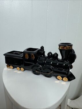 Vintage ceramic train planter vase black and gold